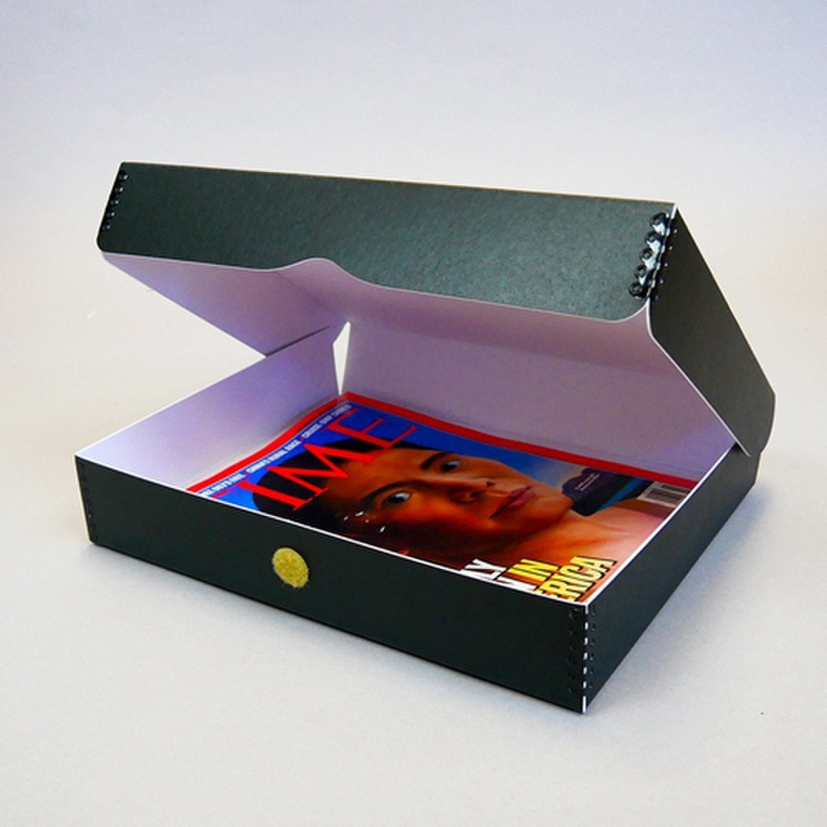 Magazine Box Objects Clamshell Magazine Storage Box - Black UV Coating